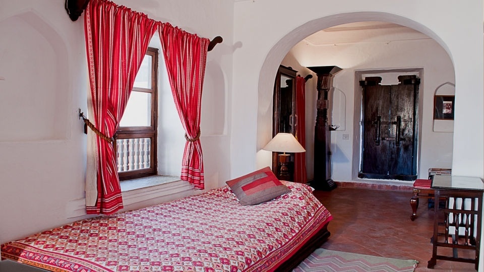 Barsat Mahal (Monsoon Palace)