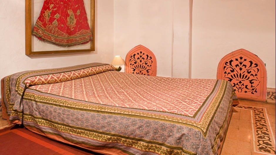 Dahej Mahal (Dowry Palace)