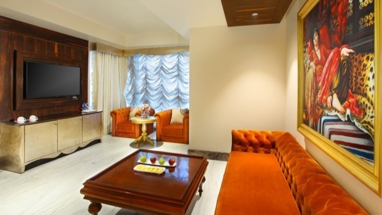 Luxury Suites