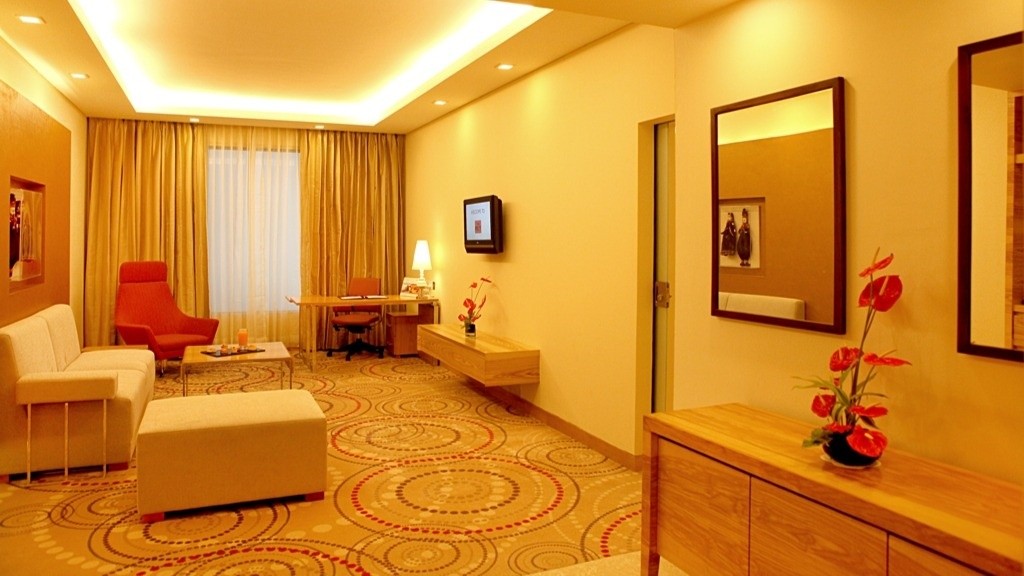 Metropolitan Suites