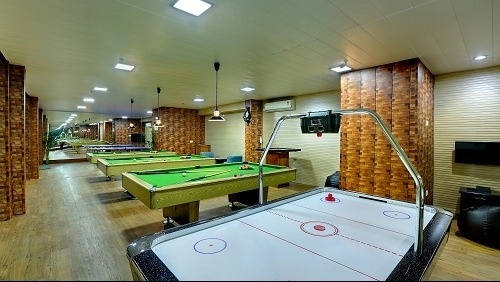Leisure Club
