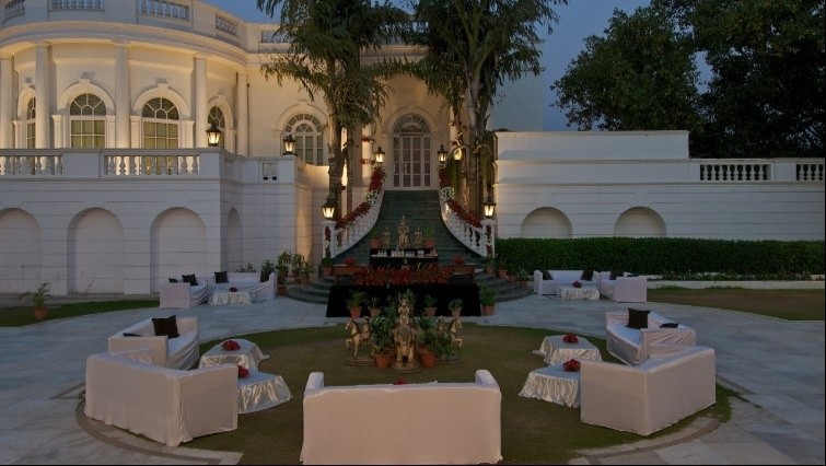 Gulistan Lawns