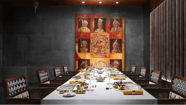 Unique Dining