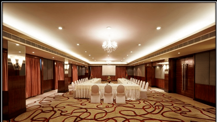 Summit hall