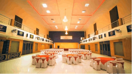 Seventh Heaven - The Banquet Hall