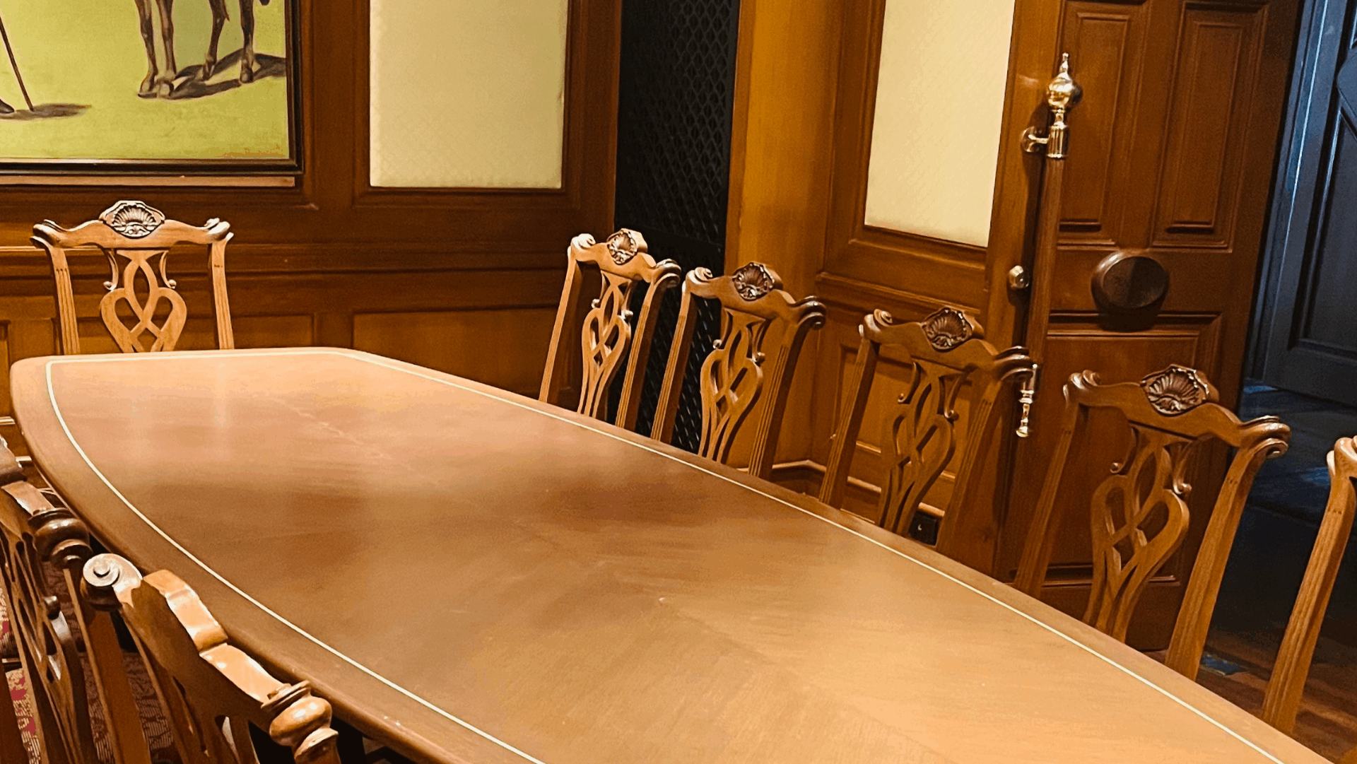Lytton Room	