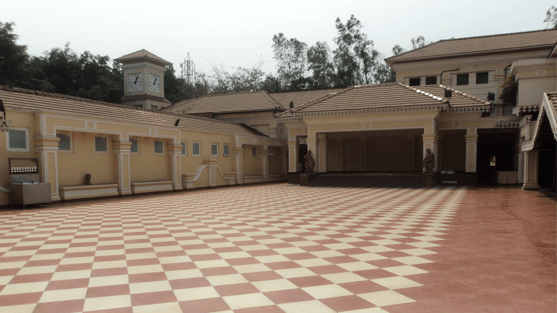 MANDAP