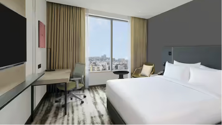 King Deluxe Room