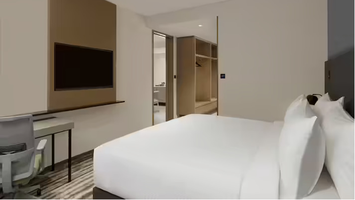 King Deluxe Suite