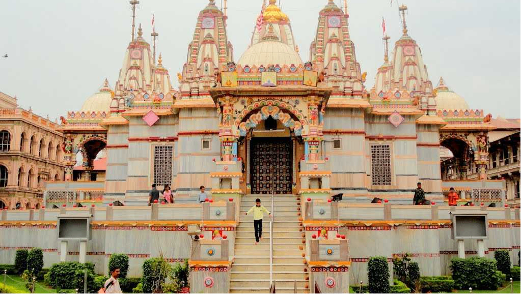 BAPS Lord Swaminarayan Temple Anand