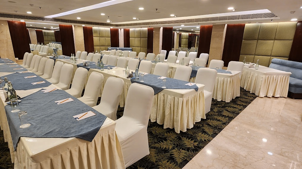 Hall 1