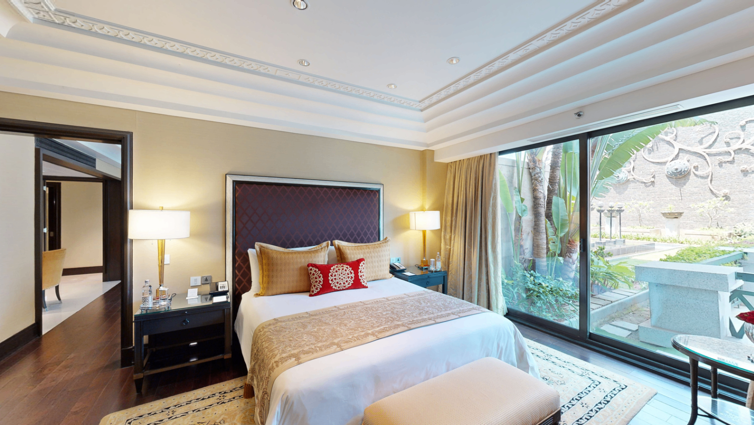 Royal Suite – 2 Bedrooms