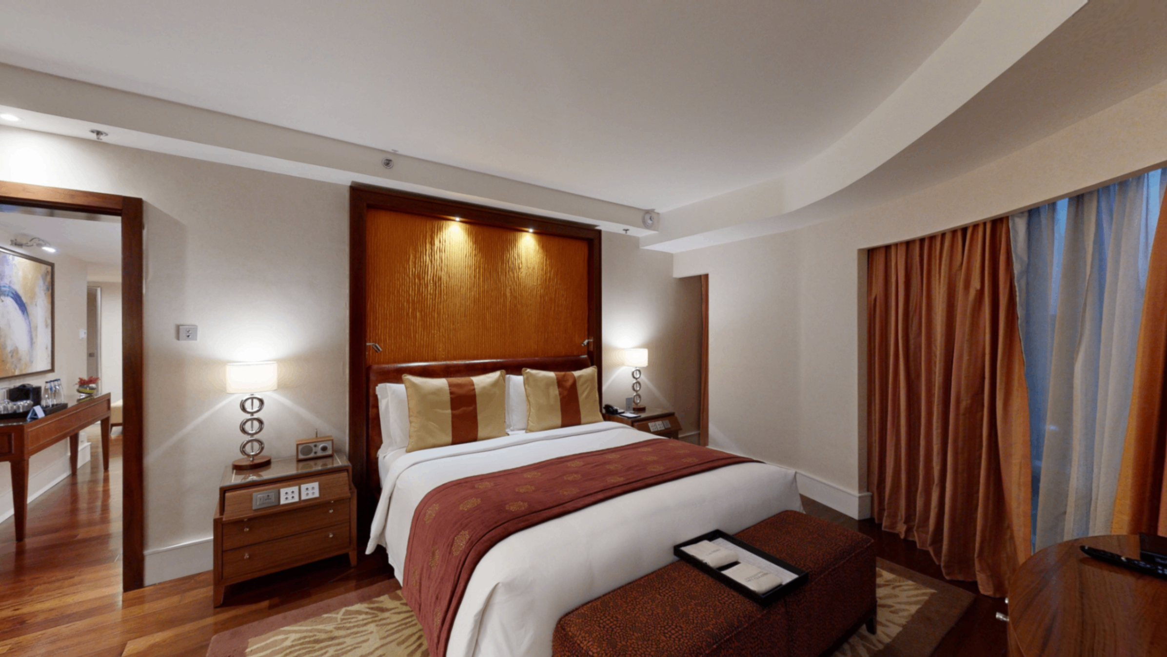 Crown Suite