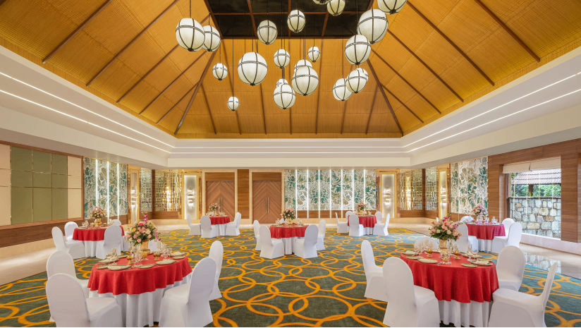 Palm Deck Boardroom	