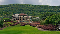 Golf View Lawns	