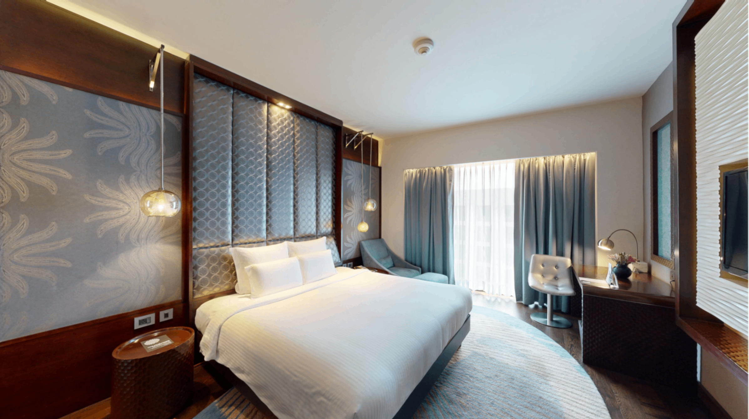 Executive King Room