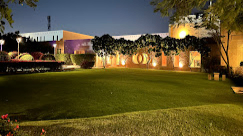Bistro Lawn-2