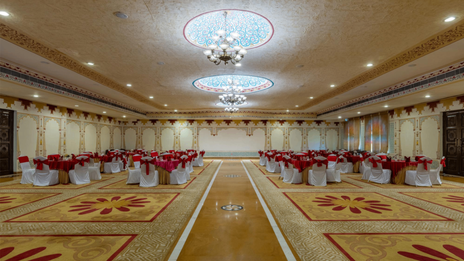 Mandani Indoor