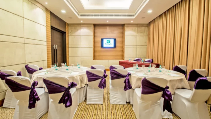 Boardroom 1