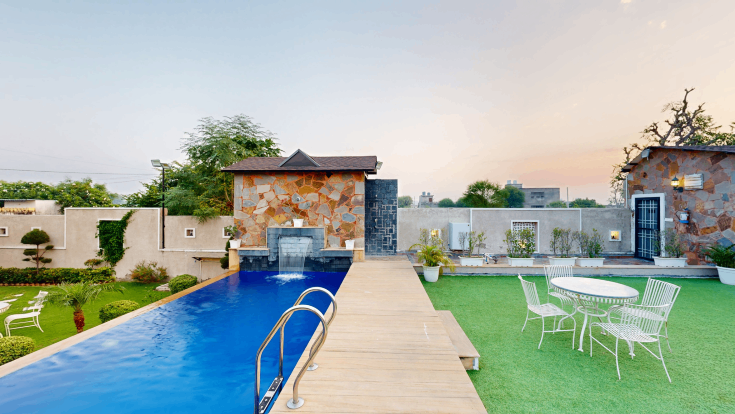 Swimmimg Pool