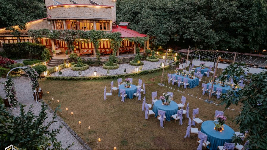 Bijrani Lawn