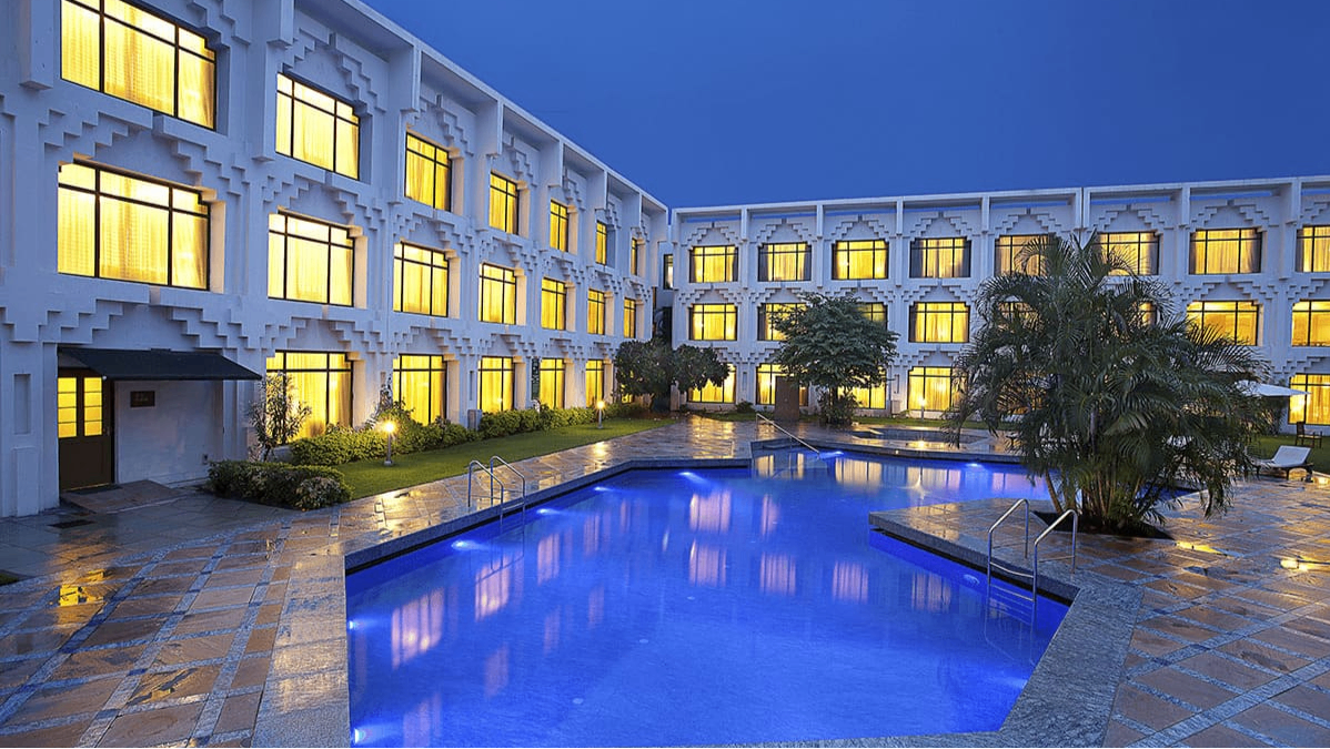 Poolside Lawns