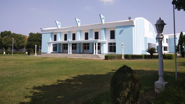 Dewan-e-Khaas