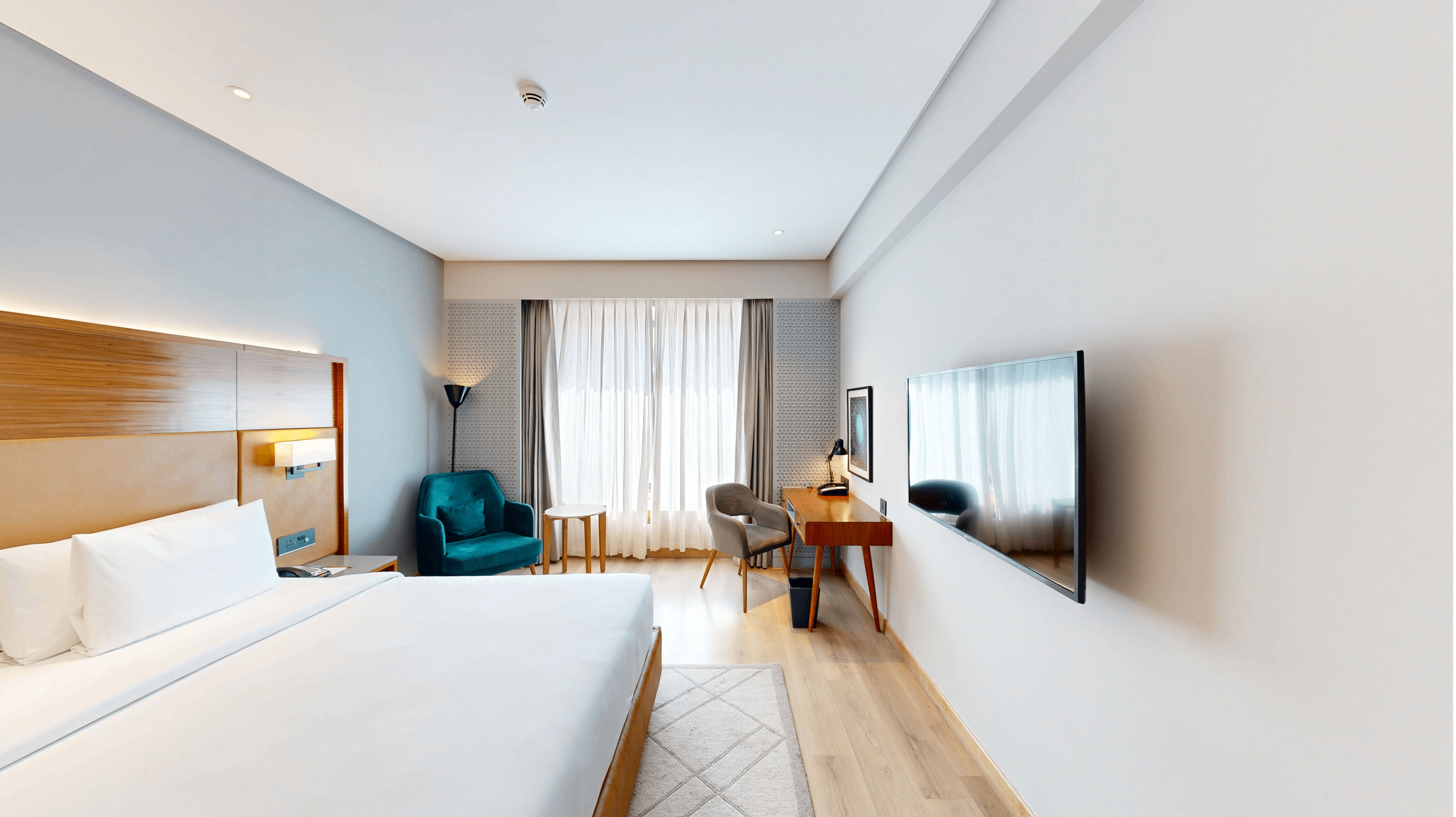 Superior Room with Valley View