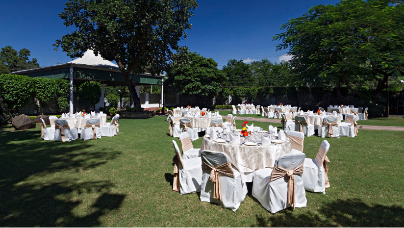  Queen’s Lawn