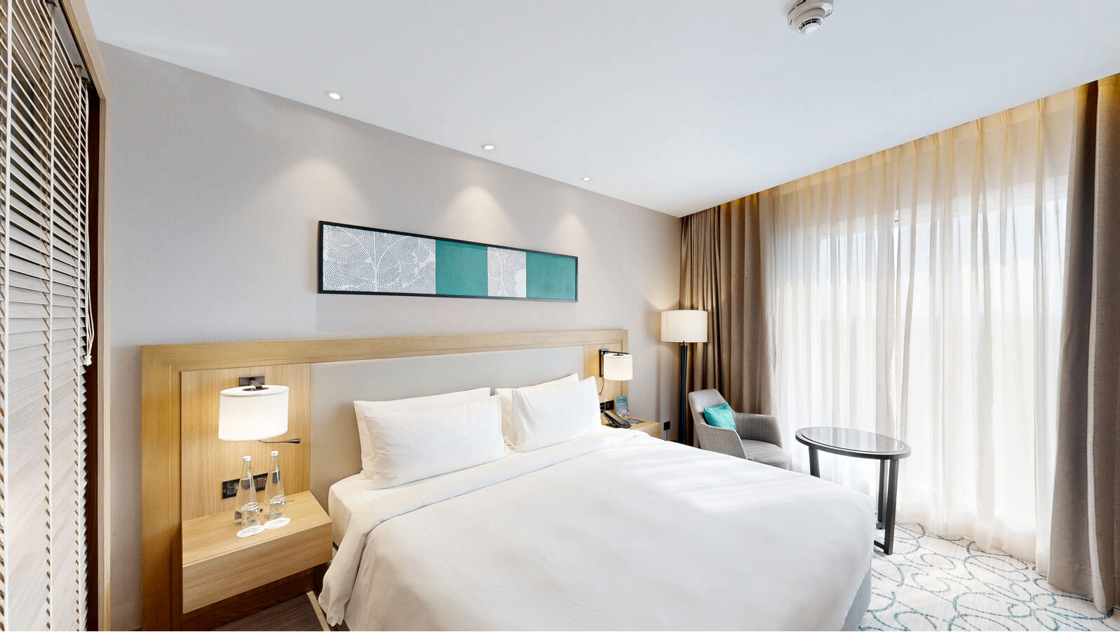 Superior King Room