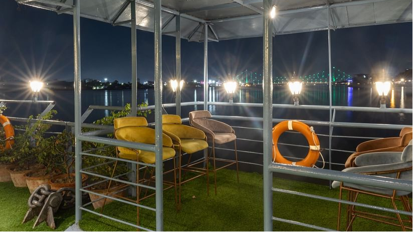 Anchorage Ballroom Deck (Hanging Balcony)