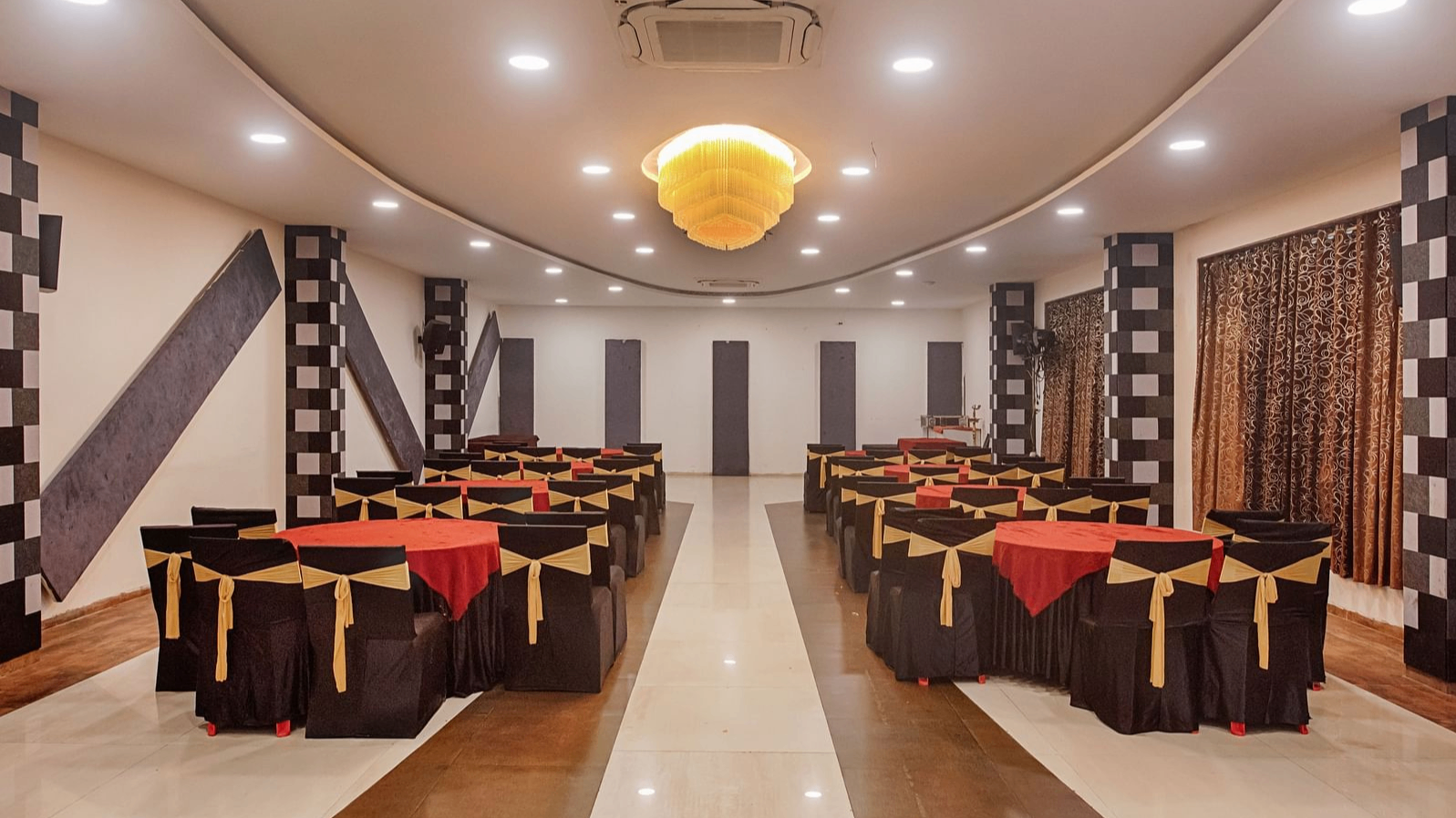 Club Hall