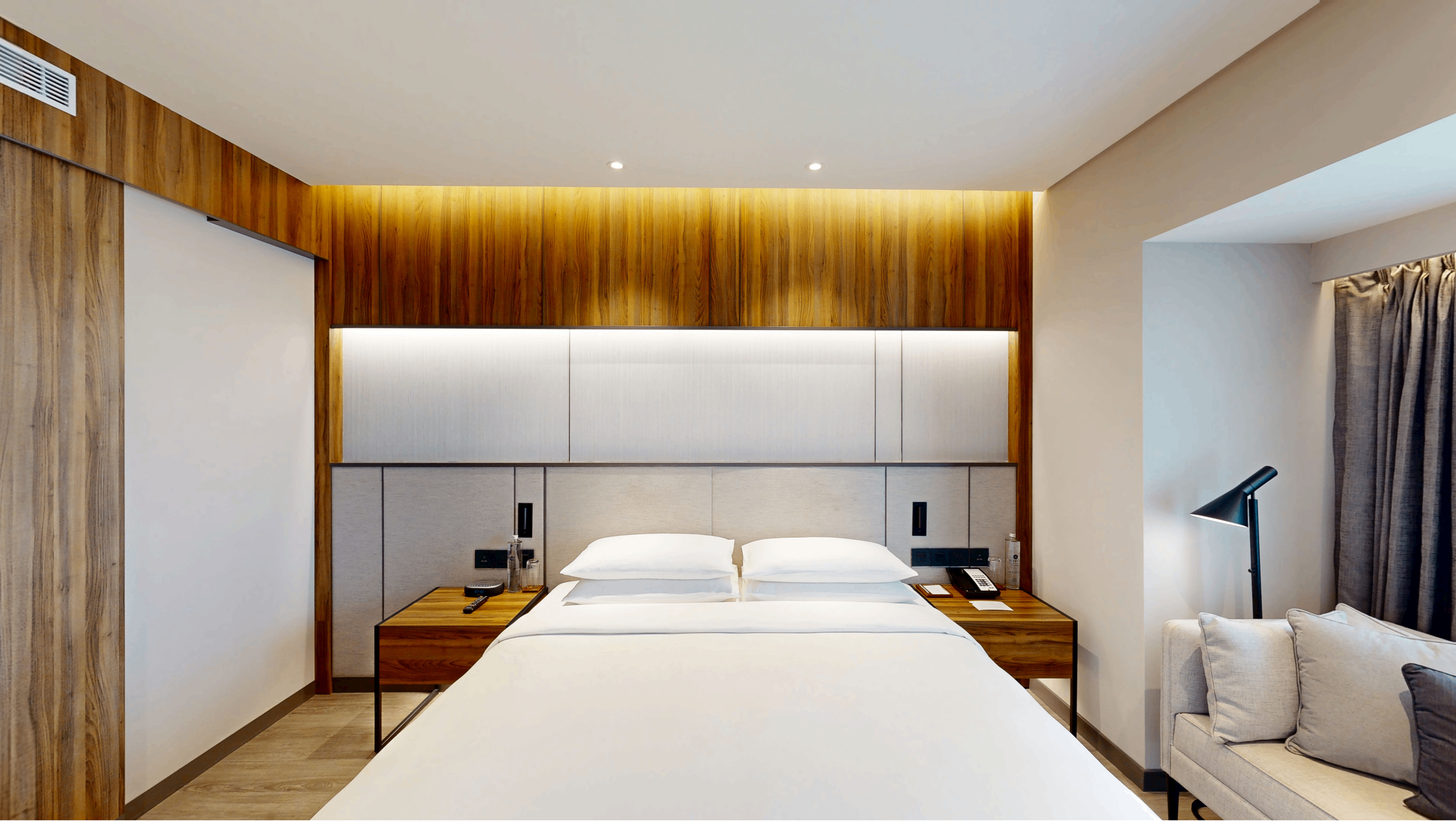 Regency Suite