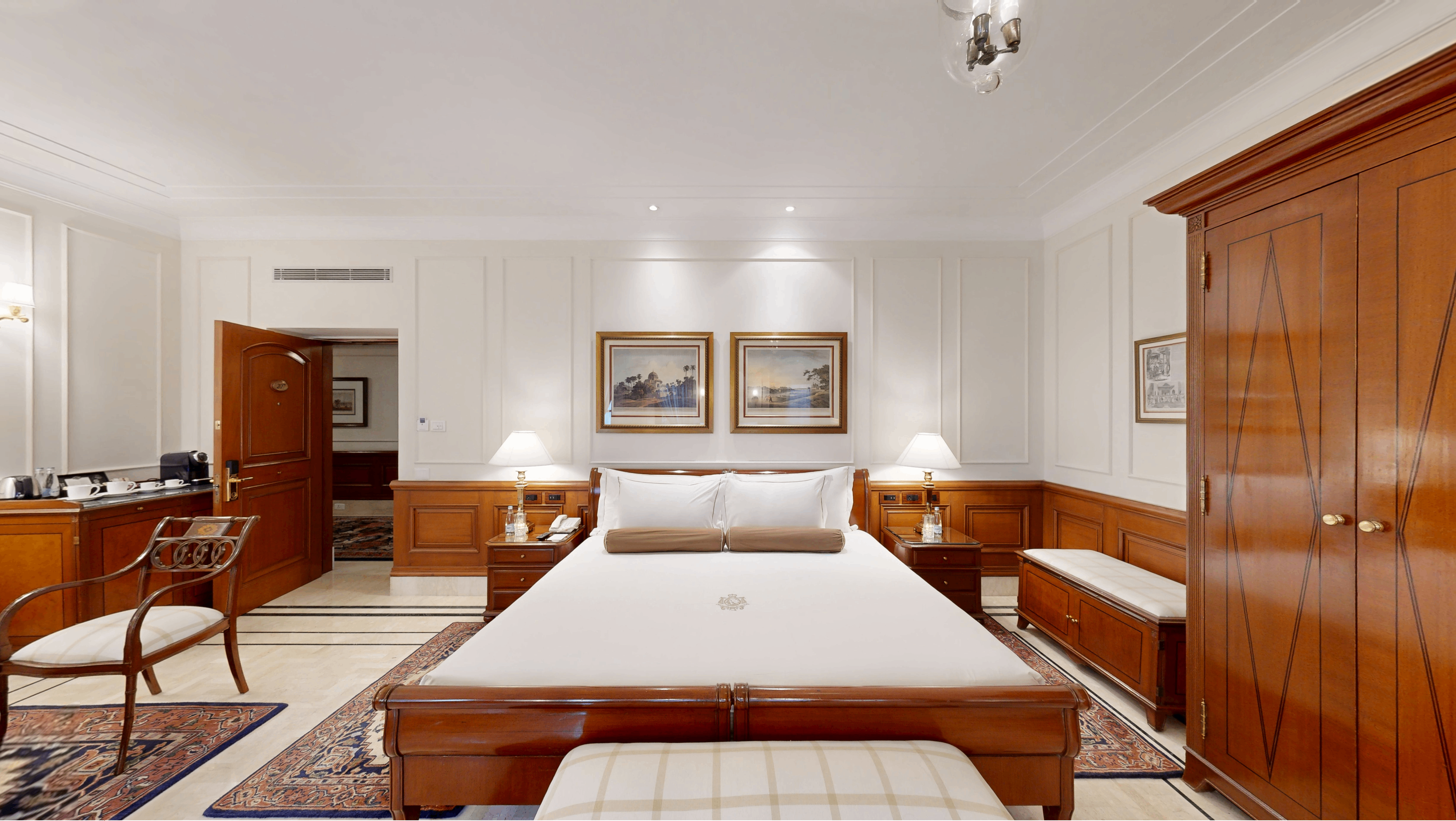 Grand Heritage Room