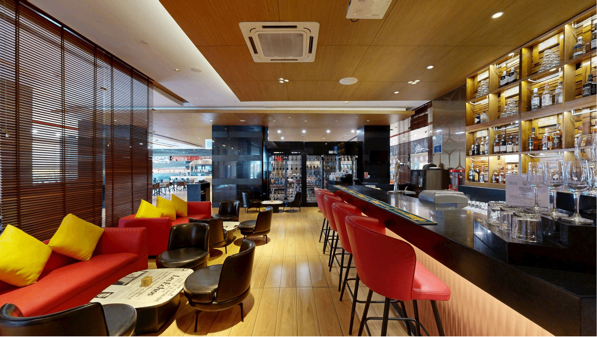 Le Bar