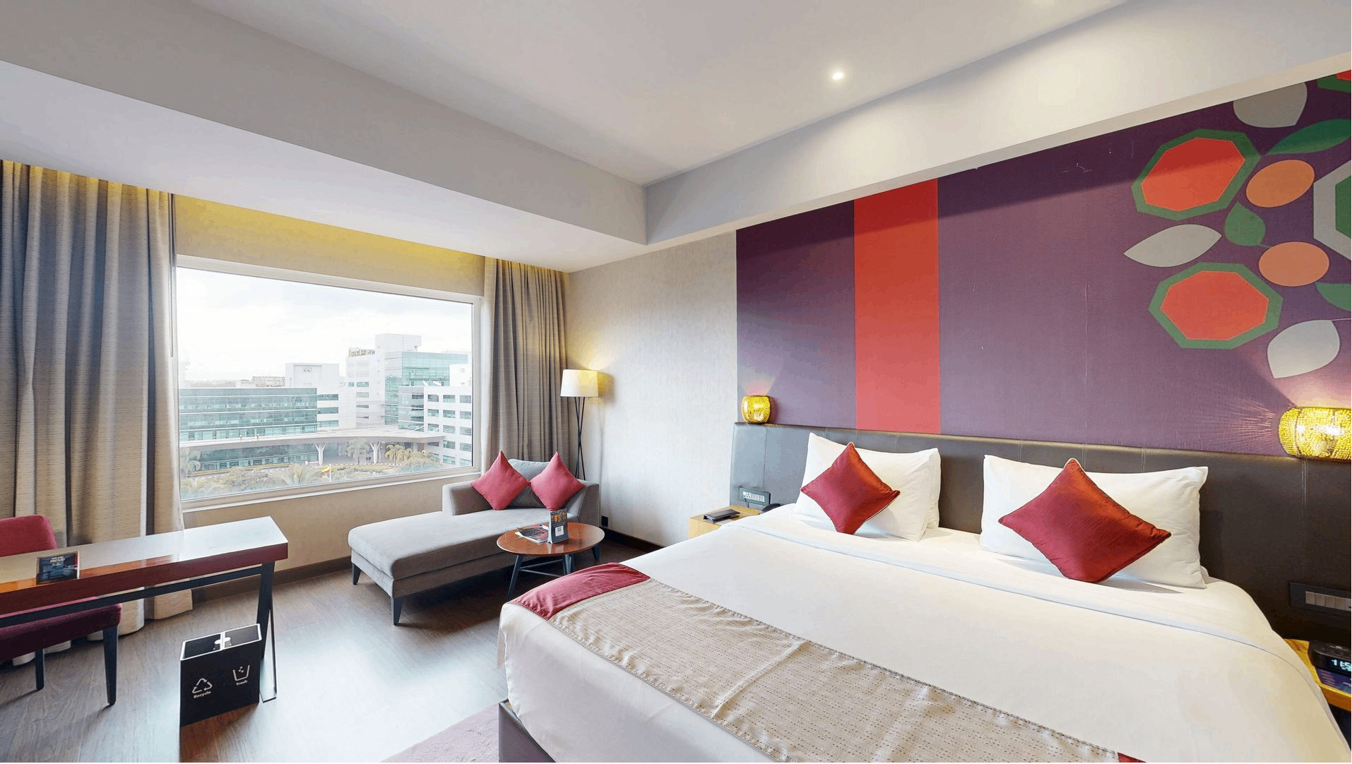  Executive Room