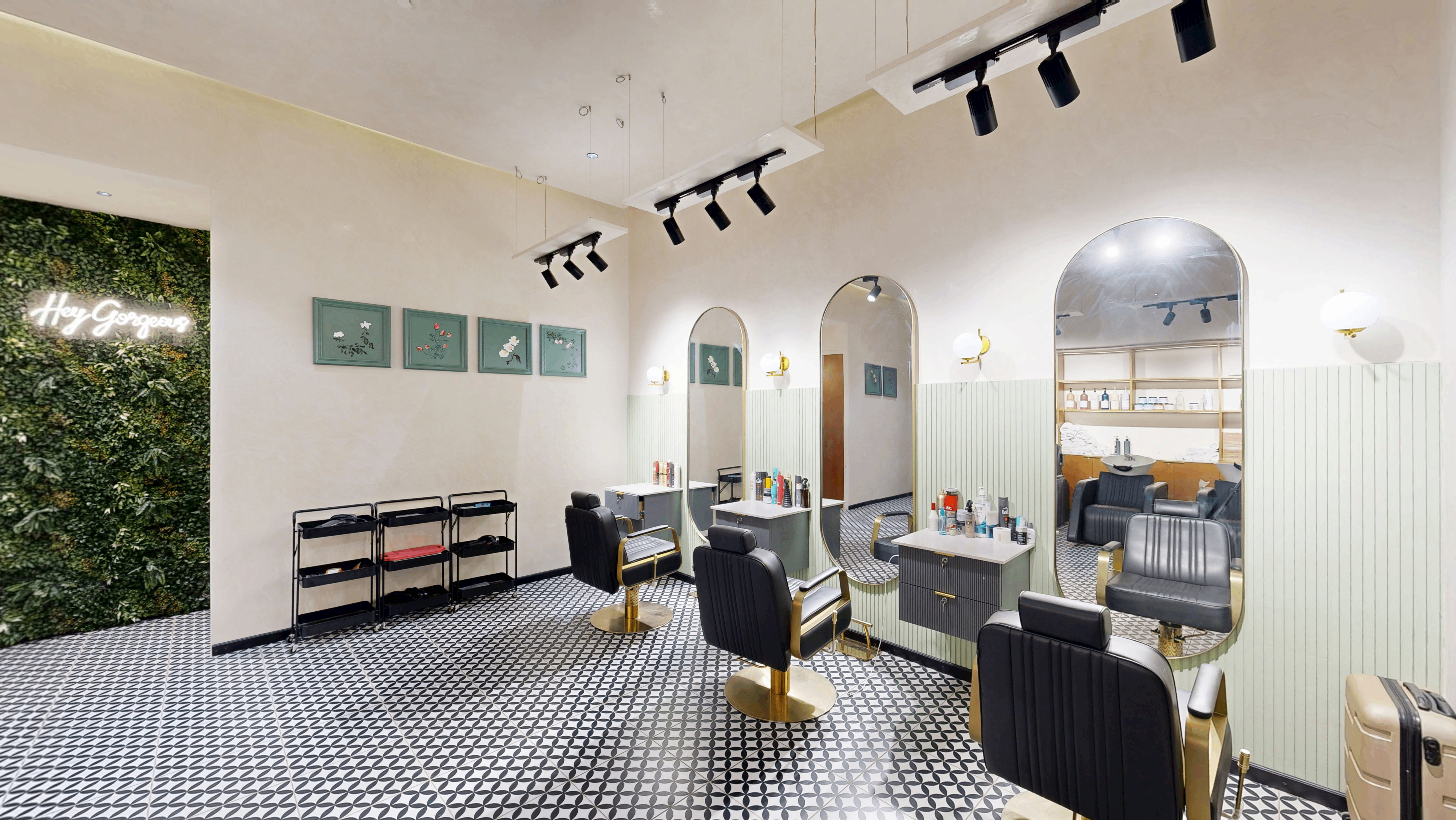 Salon