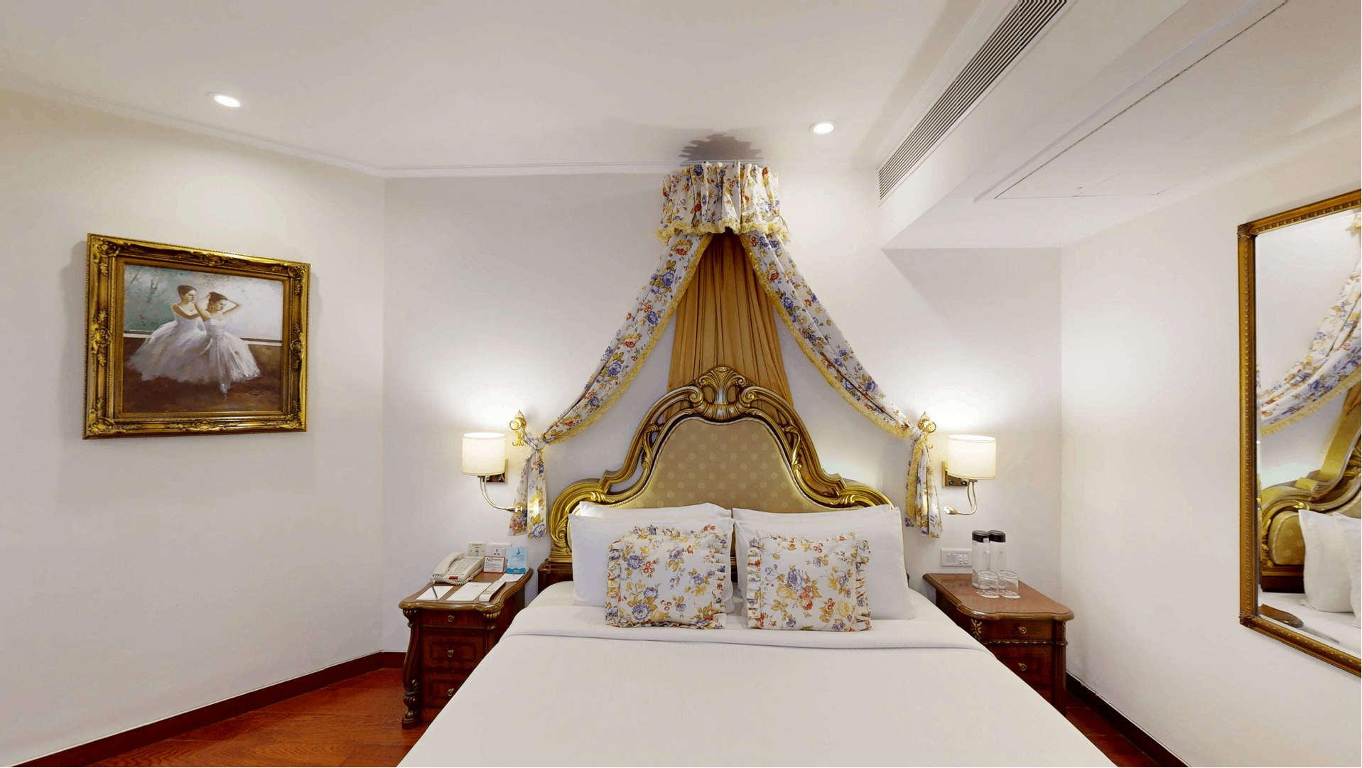 Maharaja Suite 
