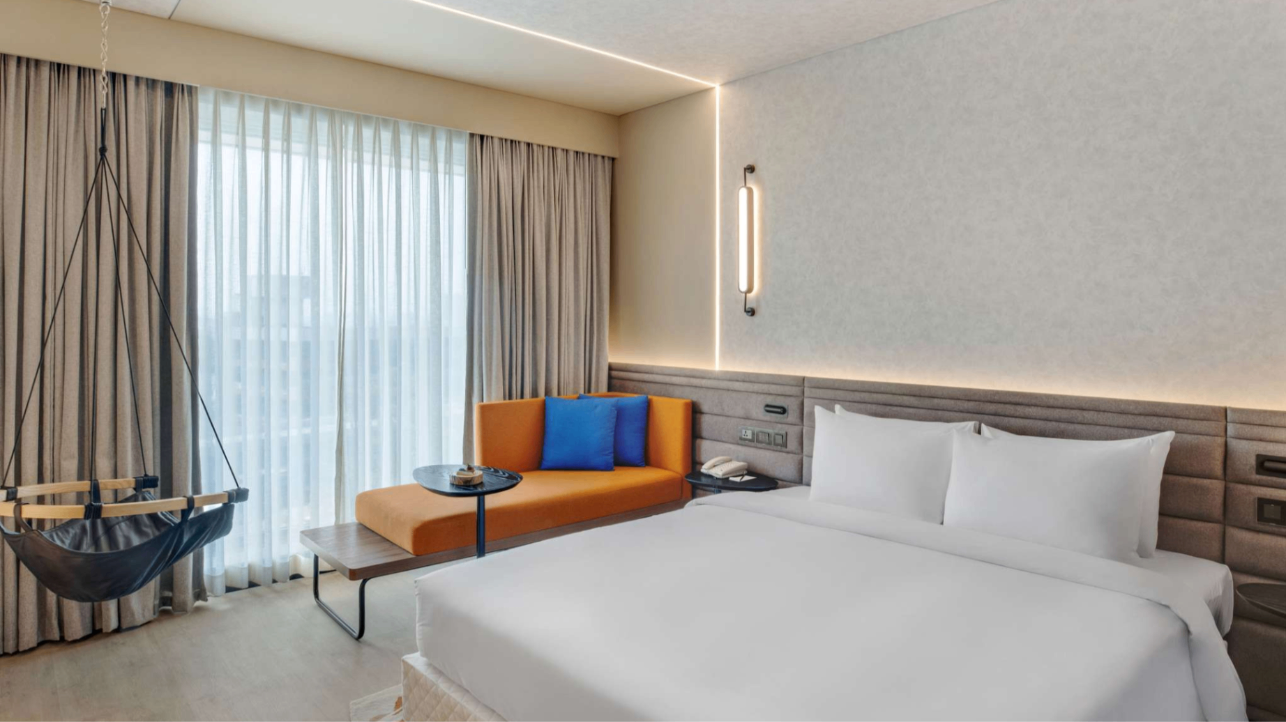 Premier Room King with complimentary lounge access