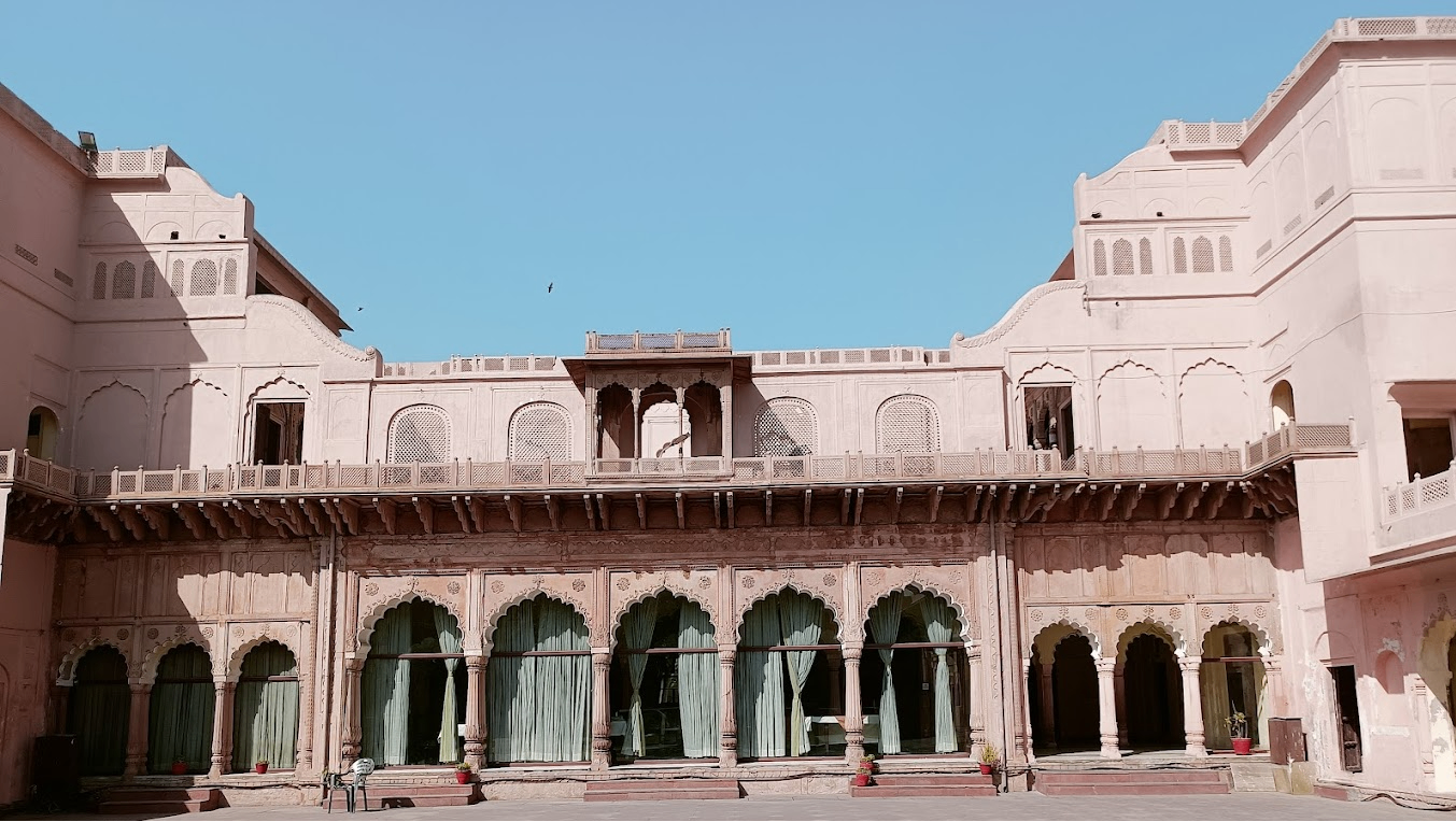 Raja Nahar Singh Palace