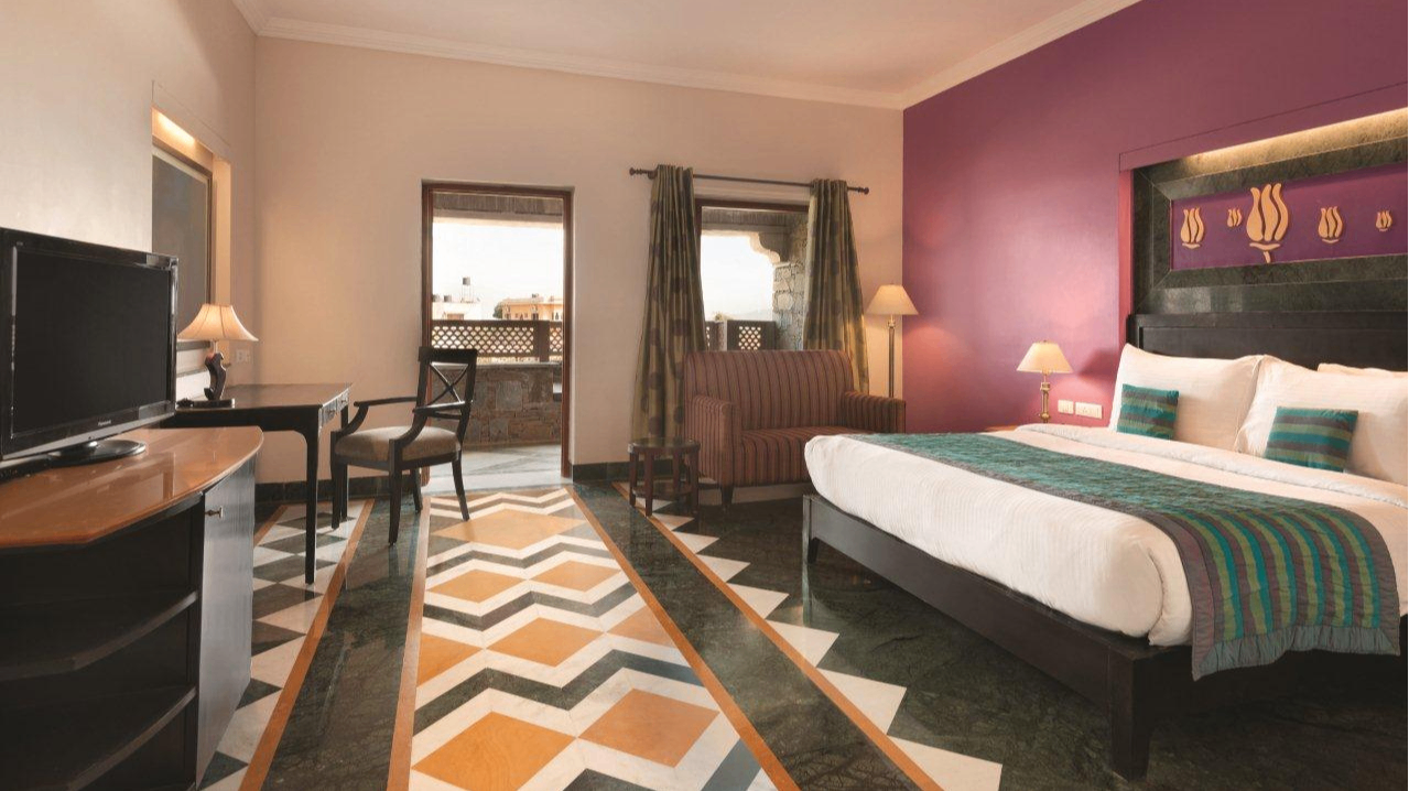Super Deluxe Room