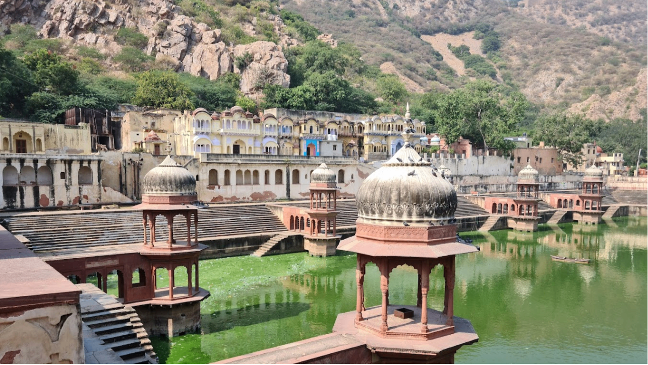 Moosi Maharani Ki Chhatri