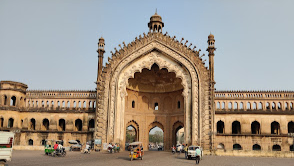 Rumi Darwaza