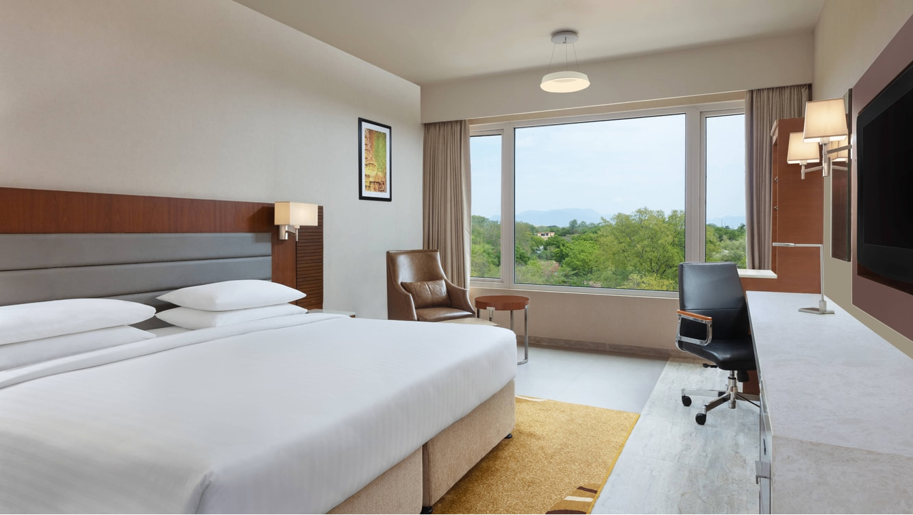 Connecting Guest room