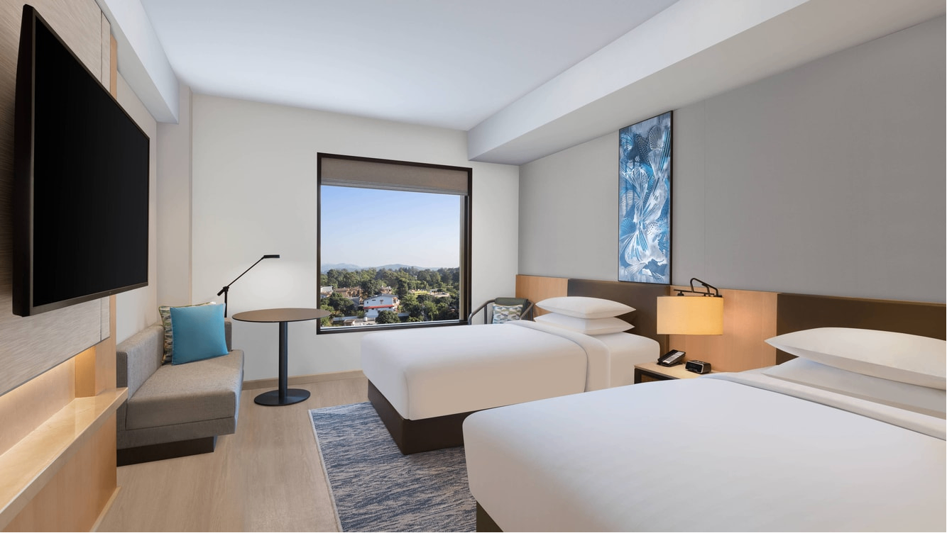 Standard 2 Twin Room