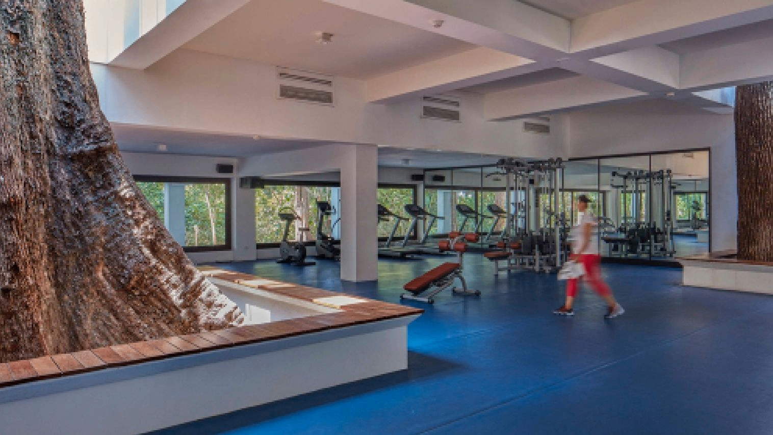 FITNESS CENTRE