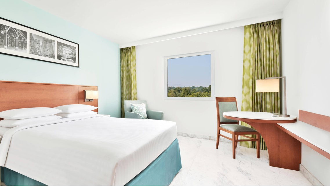 Executive lounge access