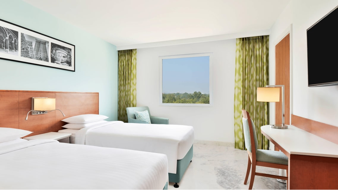 Executive lounge access