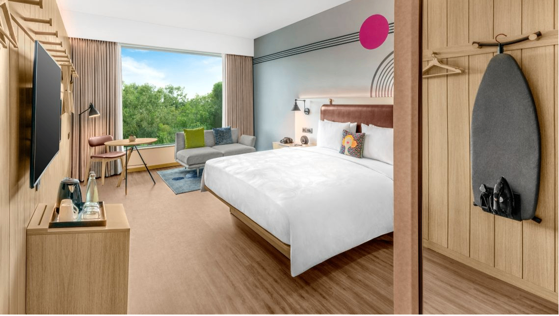 Moxy Executive Sleeper