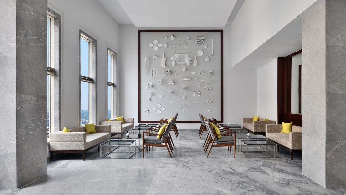 Le Meridien Club Lounge